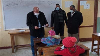 إحالة موجه ومعلمين للتحقيق لغيابهم عن لجان الامتحانات ببني سويف | صور