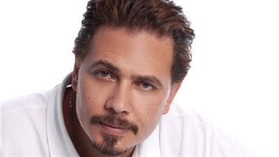 محمد رياض: غيرت جلدي في مسلسل الحلم