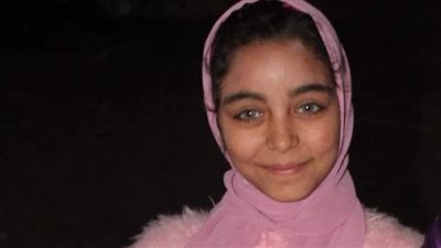 بث مباشر | جثتها تحللت وملامحها اختفت.. الآلاف يشيعون جثمان شروق ضحية معدية الجيزة