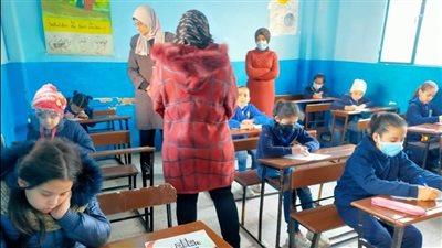 7 صور ترصد أداء تلاميذ الصف الرابع الابتدائي امتحان الدراسات من داخل لجان القاهرة 