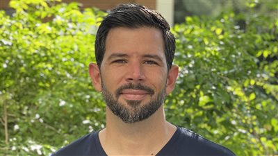 تعيين سايمون كومينا رئيسا تنفيذيا للشؤون المالية لشركة كابيتر