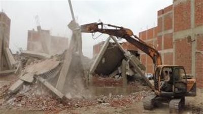 شاهد.. لحظة إزالة 83 حالة بناء مخالف بالجيزة|فيديو