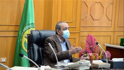 محافظ الإسماعيلية يوجه بسرعة الانتهاء من تطوير موقفي التل الكبير والقصاصين