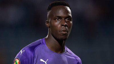 السنغالي إدوارد ميندي يفوز بجائزة أفضل حارس مرمى في العالم