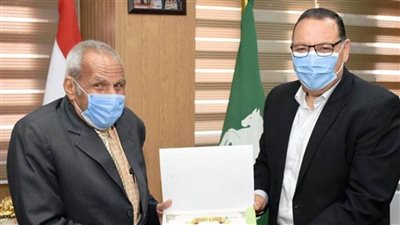 فيتو تناولت قصة كفاحه.. وفاة حسني هداهد الحاصل على الدكتوراه بعد سن الـ 83 عاما