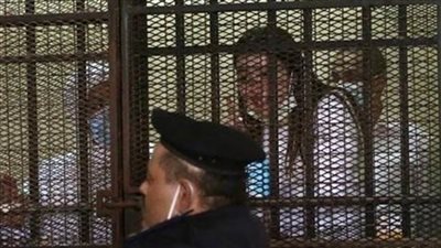 بالمكياج ومصففة شعرها.. إيداع حنين حسام قفص الاتهام في قضية الاتجار بالبشر