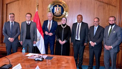 وزيرة التجارة تبحث مع رئيس غرفة الصناعة العربية الألمانية سبل تطوير العلاقات الاقتصادية