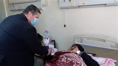 إصابة معلم أثناء عودته من عمله فى حادث سير بوسط سيناء