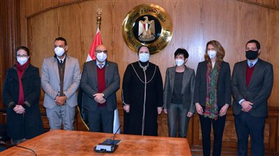 التجارة واليونيدو توقعان وثيقة مشروع تنمية وتطوير المجمعات الصناعية الصديقة للبيئة في مصر