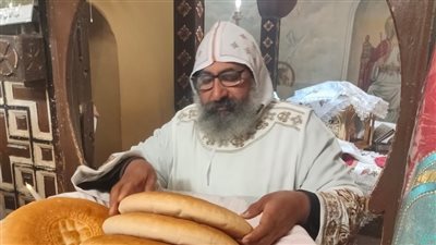 بدء قداس عيد الغطاس بدير الأنبا باخوميوس الشايب بالأقصر | صور