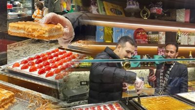 المدلعة.. أصل حكاية أشهر حلويات طنطا | صور