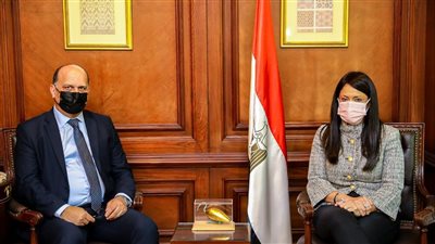 وزيرة التعاون الدولي تبحث مع السفير التونسي تطوير العلاقات بين البلدين