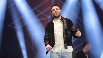 تامر عاشور يطرح أحدث كليباته 