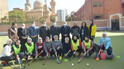 ممدوح غراب يتفقد نادي الشرقية الرياضي ويلتقي فريق آنسات الهوكي