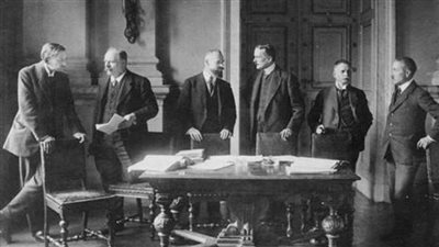 في ذكراها.. كيف قادت معاهدة فرساي لإنهاء الحرب العالمية الأولى وإذلال ألمانيا؟