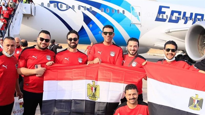 مصر للطيران تنقل