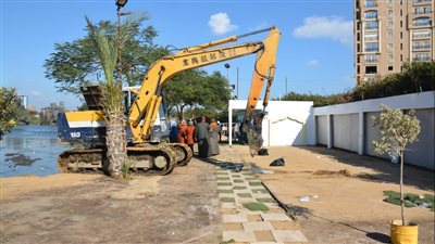  القلوبية تواصل حملات إزالة التعديات على حرم النيل 