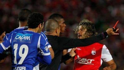  أكثر 5 لاعبين تعرضًا للطرد في تاريخ كرة القدم.. الكولومبي بيدويا صاحب الرقم القياسي.. وراموس ثانيًا