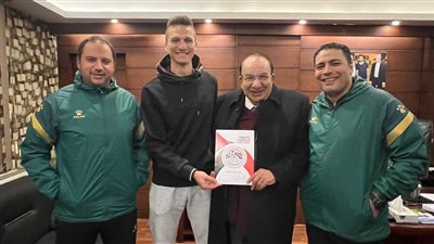 المقاولون يضم محمود عزت على سبيل الإعارة 