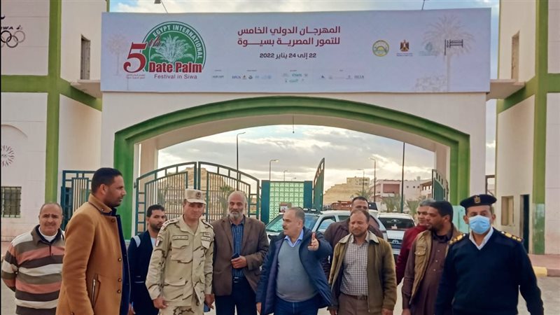 السكرتير العام يتابع