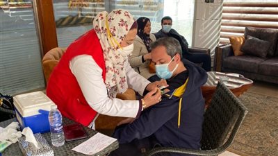تطعيم المستشارين بنادي القضاة بالزقازيق بالجرعة الثالثة من لقاح كورونا 