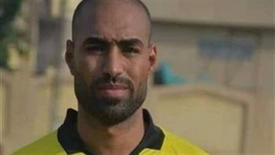 عبد العزيز السيد يدير لقاء الزمالك والمحلة.. حكام مباريات السبت بكأس الرابطة