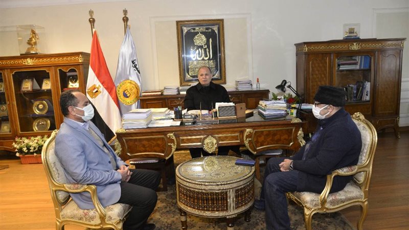 محافظ أسيوط 