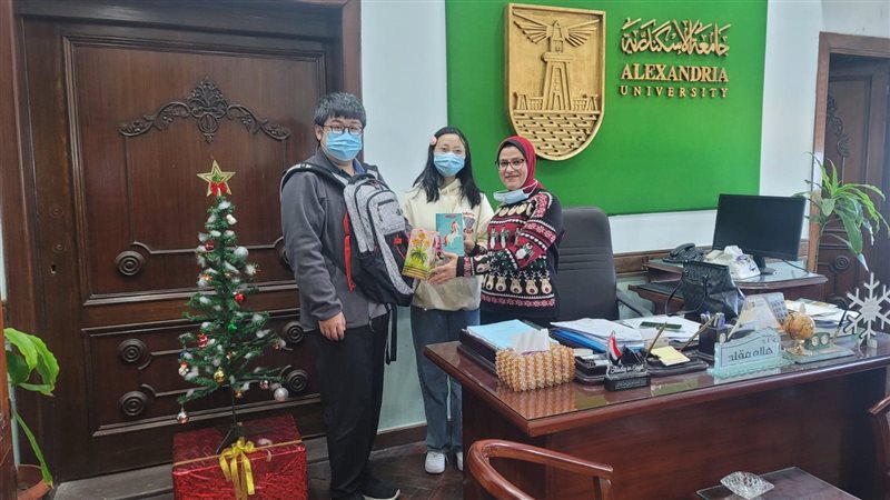 إدارة الوافدين بجامعة