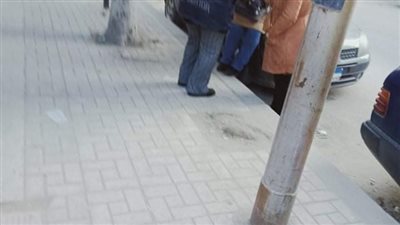 تجمع أولياء أمور طلاب الصف الأول الثانوي بالإسكندرية أمام لجان الامتحانات | صور 