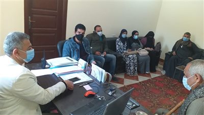 استمرار جهود لجان المشاركة المجتمعية للتعريف بمبادرة حياة كريمة بقرى أسيوط
