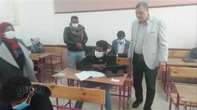 تعليم أسوان: غرفة العمليات لم تتلق شكاوى من امتحانات أولى ثانوي | صور