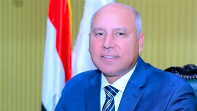 الضربة القاضية.. خطة وزارة النقل لسحب تراخيص 102 شركة نقل جماعى من محافظة القاهرة 