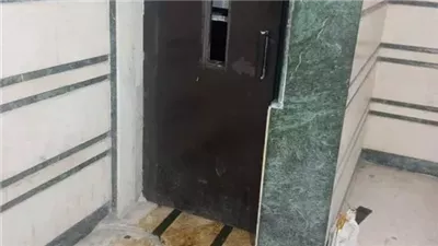 علقت بين السماء والأرض، الحماية المدنية تنقذ فتاة تعطل بها 