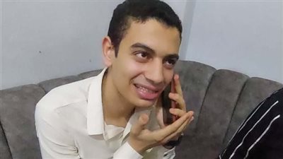 محافظ الدقهلية يهنئ يوسف محمود الثالث على الجمهورية بالثانوية الأزهرية