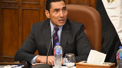 وزير الرياضة ومحافظ القاهرة يبحثان ملفات التعاون بالقطاع الشبابي والرياضي