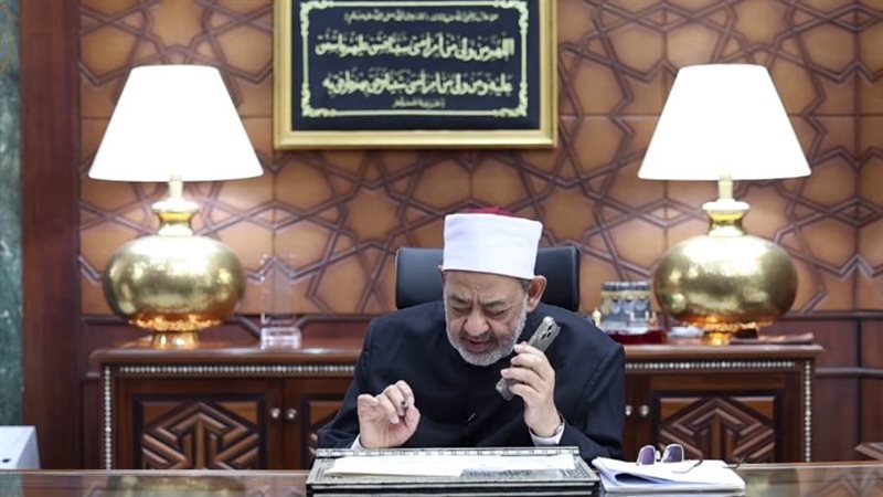 الدكتور أحمد الطيب