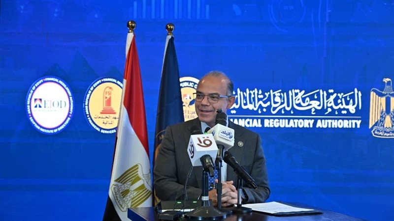  د. محمد فريد صالح