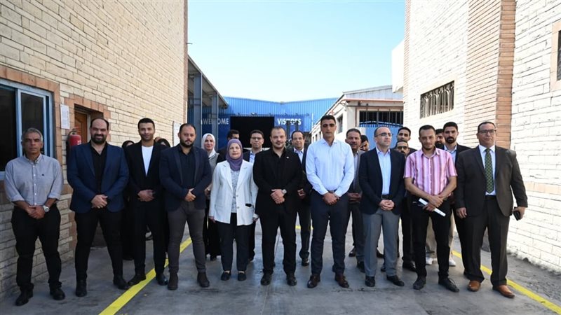 تفقد وزير الصناعة