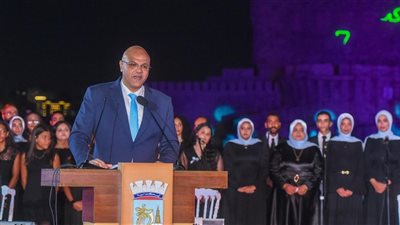 محافظ الإسكندرية يستقبل عددًا من القيادات ضمن احتفالات العيد القومي الـ74 بقلعة قايتباي