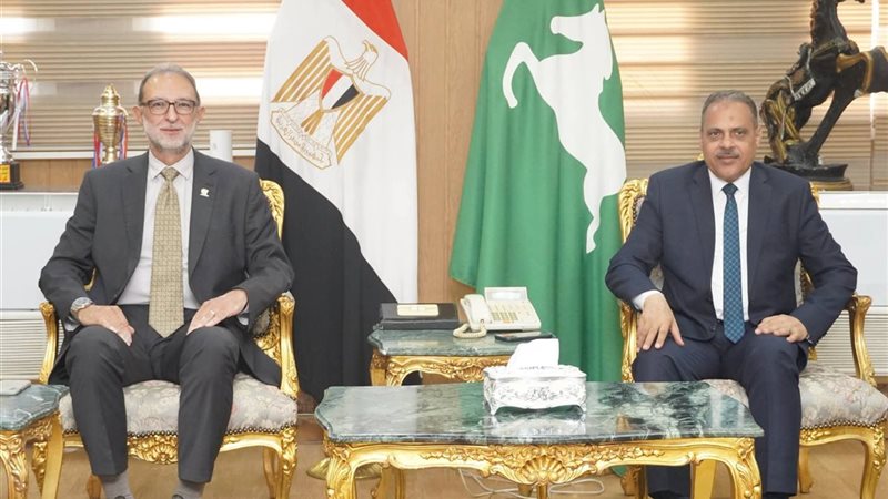  رئيس الهيئة القومية