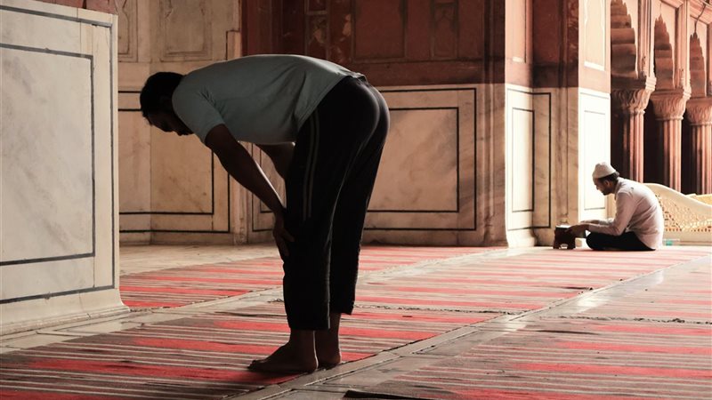 حكم تطويل الركوع،