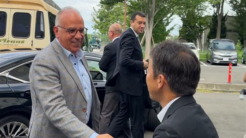 وزير الري يبدأ زيارته