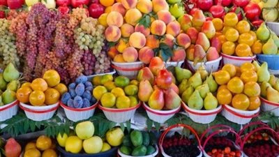  أسعار الفاكهة اليوم، العنب يقفز إلى 50 جنيها 