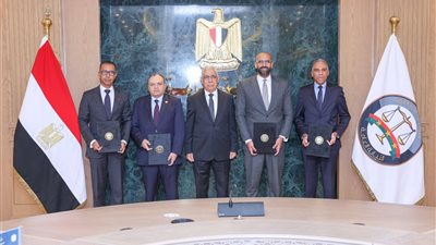 النيابة العامة تُطلق خدماتها الإلكترونية عبر تطبيق “فودافون كاش”  