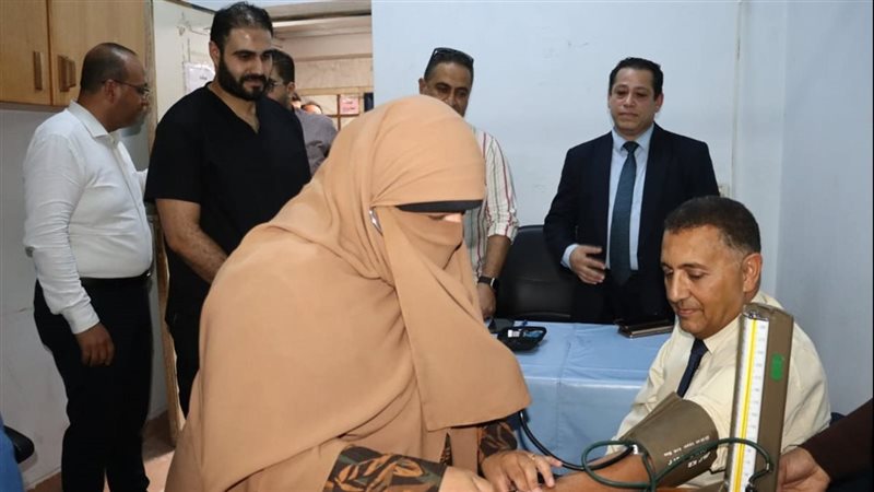 محافظ القليوبية خلال