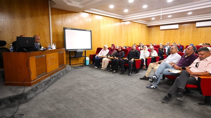 مطار القاهرة 