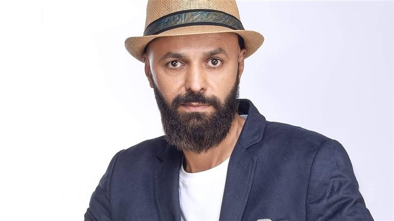 الفنان عادل سلامة