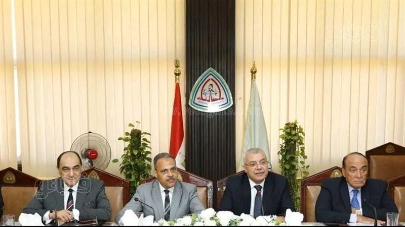 اجتماع مجلس جامعة