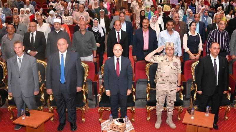 جانب من الحضور، فيتو