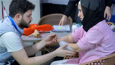 المستشفى الإماراتي العائم بالعريش ينجح في تركيب أطراف صناعية لـ51 من المصابين الفلسطينيين